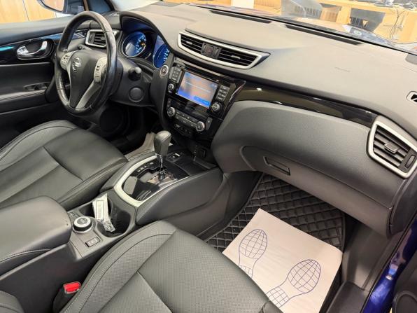 Nissan Qashqai II с пробегом 2016 года, цена 1 799 000 рублей, 101000 км, внедорожник, Автокод Объявления