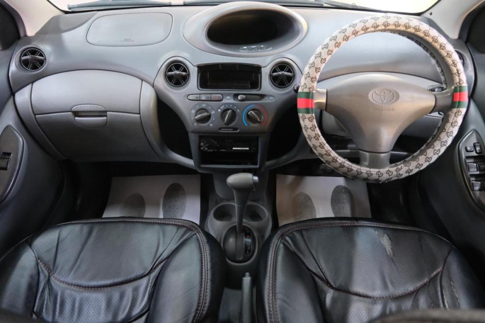 Toyota Vitz I (P10) Омск  - изображение 13