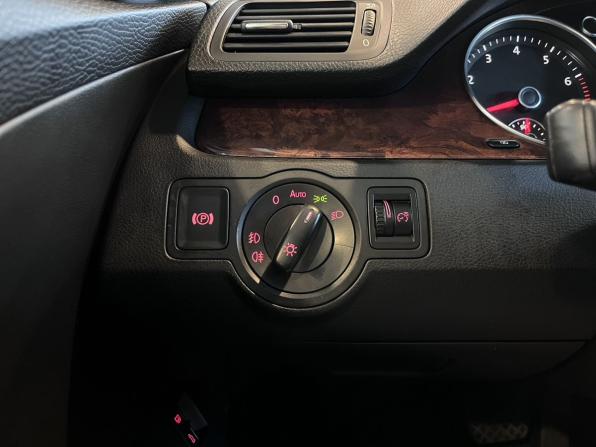 Volkswagen Passat B6 с пробегом 2010 года, цена 820 000 рублей, 156466 км, седан, Автокод Объявления