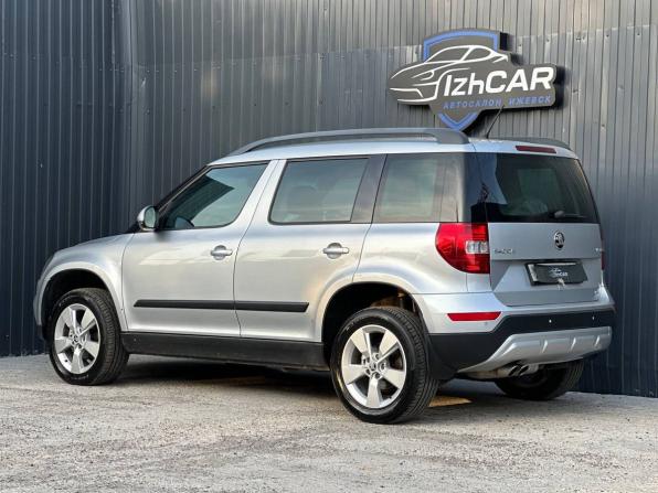 Skoda Yeti I Рестайлинг с пробегом 2014 года, цена 1 199 000 рублей, 242550 км, внедорожник, Автокод Объявления