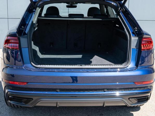 Audi Q8 I (4M) с пробегом 2019 года, цена 5 600 000 рублей, 80396 км, внедорожник, Автокод Объявления