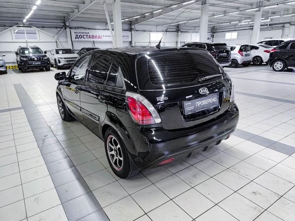 Kia Rio II Рестайлинг с пробегом 2010 года, цена 620 000 рублей, 203430 км, хэтчбек, Автокод Объявления