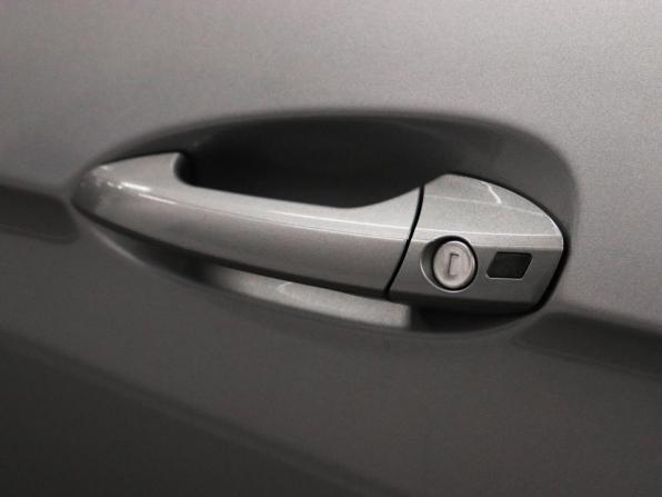 Mercedes-Benz E-Класс IV (W212 S212 C207) Рестайлинг с пробегом 2014 года, цена 1 499 000 рублей, 153961 км, седан, Автокод Объявления