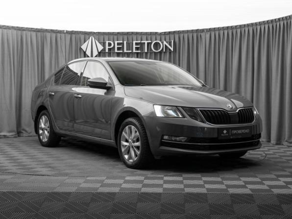 Skoda Octavia III (A7) Рестайлинг с пробегом 2018 года, цена 1 920 000 рублей, 111654 км, лифтбек, Автокод Объявления