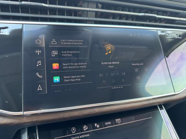 Audi Q7 II (4M) Рестайлинг 2 с пробегом 2024 года, цена 8 600 000 рублей, 6500 км, внедорожник, Автокод Объявления