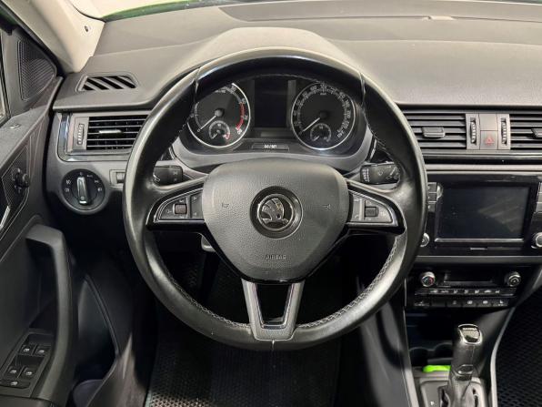 Skoda Rapid I Рестайлинг с пробегом 2017 года, цена 1 179 800 рублей, 199000 км, лифтбек, Автокод Объявления