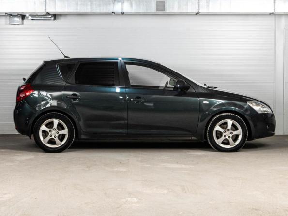 Kia Ceed I с пробегом 2008 года, цена 669 000 рублей, 172306 км, хэтчбек, Автокод Объявления