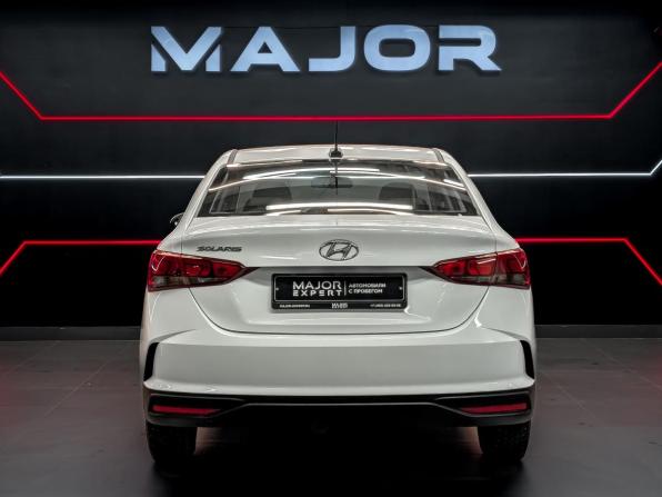Hyundai Solaris II Рестайлинг с пробегом 2022 года, цена 1 770 000 рублей, 45194 км, седан, Автокод Объявления