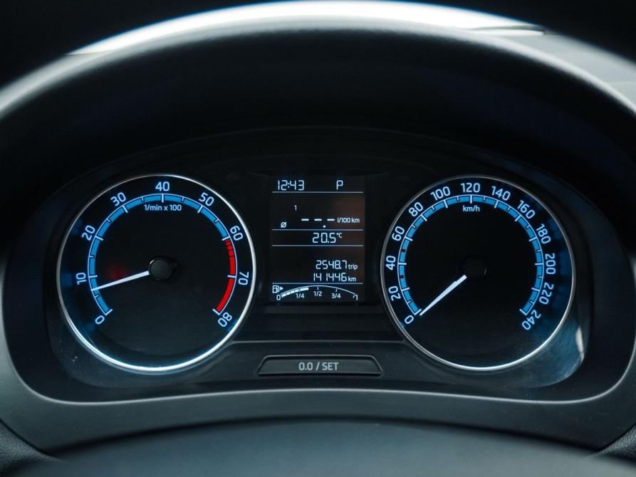 Skoda Rapid I Рестайлинг Ростов-на-Дону  - изображение 13