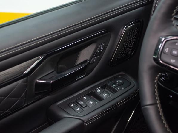 Ram 1500 V Рестайлинг с пробегом 2026 года, цена 12 299 000 рублей, 40 км, offers.body_type.unknown, Автокод Объявления