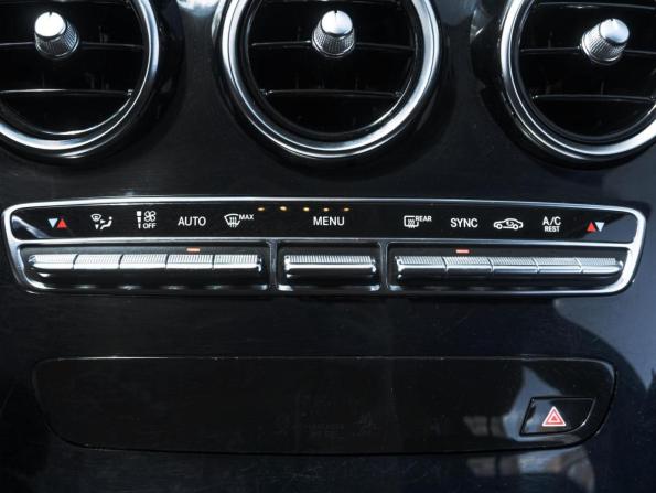 Mercedes-Benz C-Класс IV (W205) с пробегом 2015 года, цена 1 888 300 рублей, 206271 км, седан, Автокод Объявления