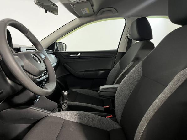 Skoda Rapid II с пробегом 2021 года, цена 1 499 900 рублей, 98739 км, лифтбек, Автокод Объявления