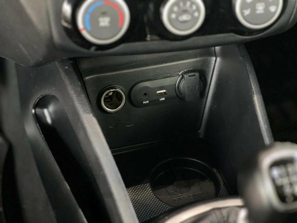 Kia Rio III Рестайлинг с пробегом 2017 года, цена 895 000 рублей, 90293 км, хэтчбек, Автокод Объявления