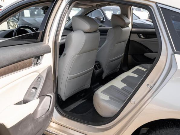 Honda Accord X с пробегом 2018 года, цена 2 150 000 рублей, 124187 км, седан, Автокод Объявления