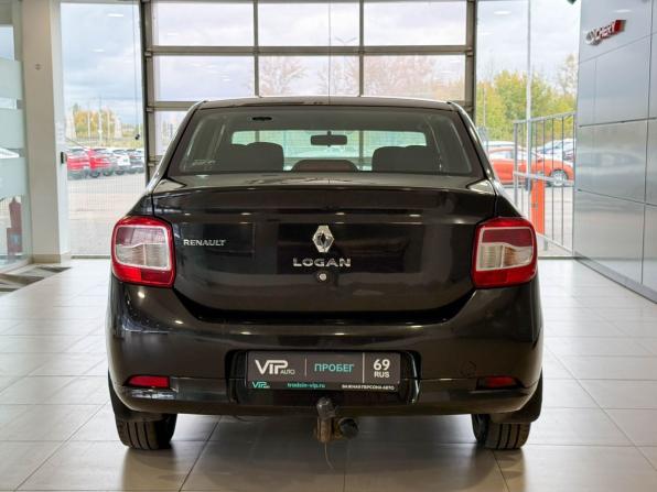 Renault Logan II с пробегом 2015 года, цена 775 000 рублей, 137177 км, седан, Автокод Объявления