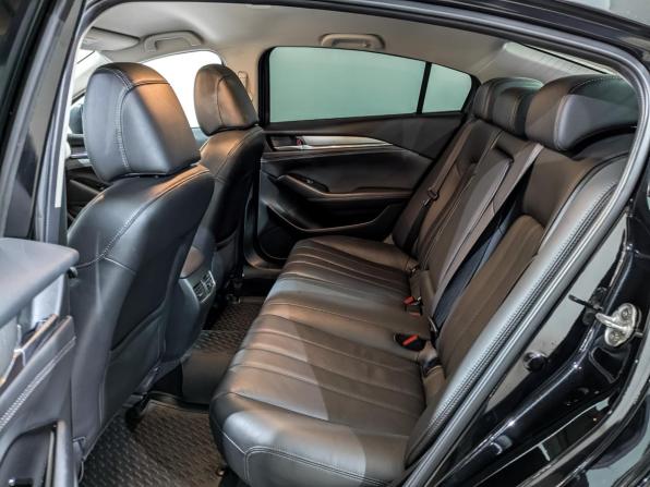 Mazda 6 III (GJ) Рестайлинг 2 с пробегом 2021 года, цена 2 800 000 рублей, 64780 км, седан, Автокод Объявления