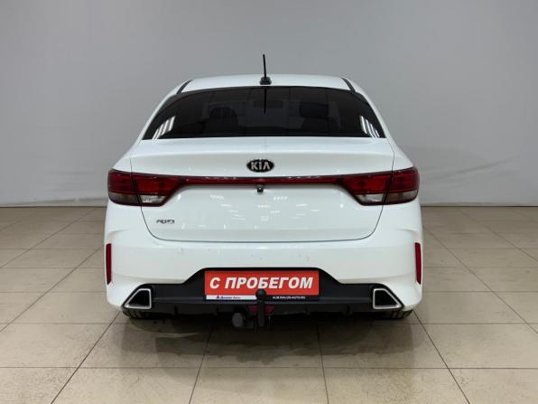 Kia Rio IV Рестайлинг с пробегом 2020 года, цена 1 495 000 рублей, 100629 км, седан, Автокод Объявления