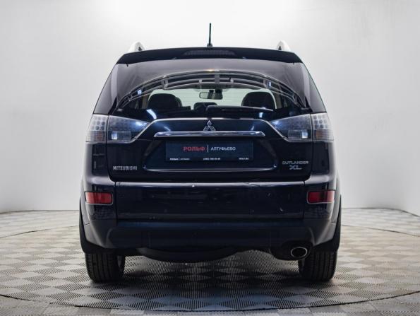 Mitsubishi Outlander II с пробегом 2008 года, цена 795 000 рублей, 230894 км, внедорожник, Автокод Объявления