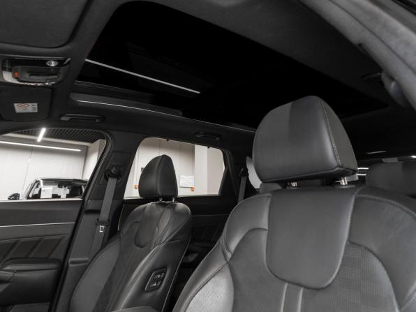 Kia Sorento IV Рестайлинг с пробегом 2024 года, цена 5 100 000 рублей, 48637 км, внедорожник, Автокод Объявления