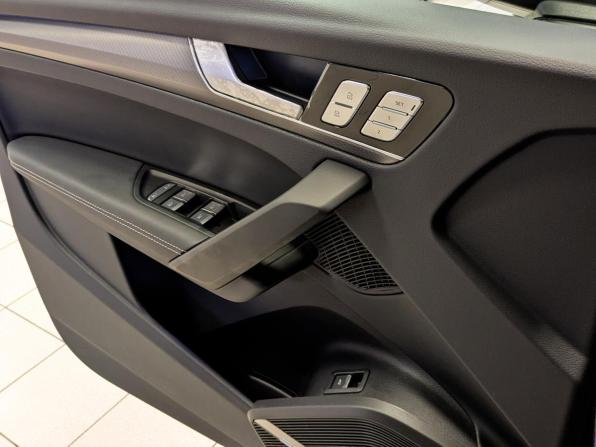 Audi Q5 II (FY) Рестайлинг с пробегом 2025 года, цена 5 849 500 рублей, 10 км, внедорожник, Автокод Объявления