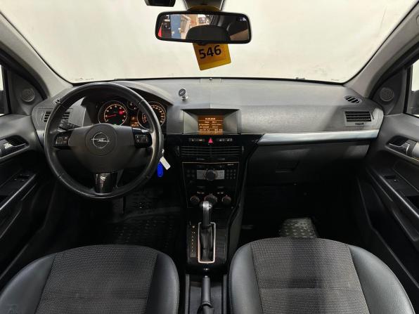 Opel Astra H Рестайлинг с пробегом 2010 года, цена 460 000 рублей, 165277 км, хэтчбек, Автокод Объявления