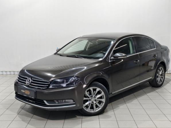 Volkswagen Passat B7 с пробегом 2014 года, цена 1 136 000 рублей, 265660 км, седан, Автокод Объявления