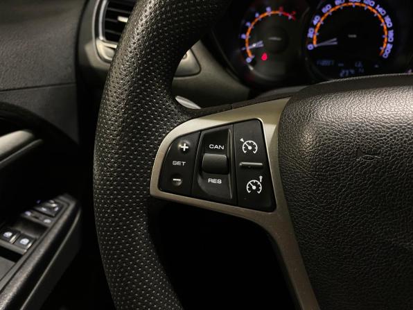 Lada (ВАЗ) Vesta I с пробегом 2019 года, цена 880 000 рублей, 113992 км, седан, Автокод Объявления