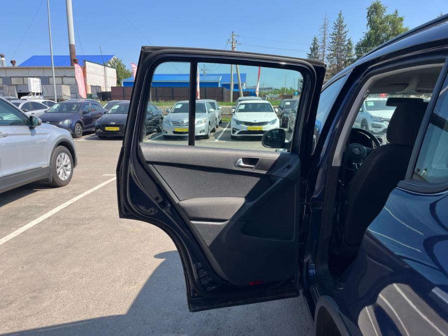 Volkswagen Tiguan I Рестайлинг Альметьевск  - изображение 19