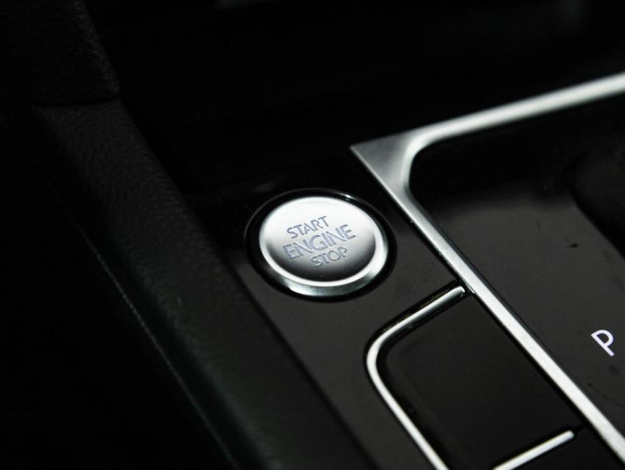 Volkswagen Passat B8 Санкт-Петербург  - изображение 19