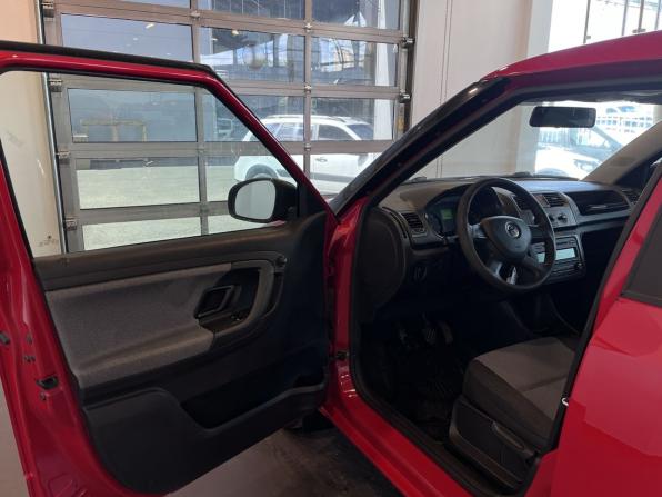 Skoda Fabia II Рестайлинг с пробегом 2013 года, цена 630 000 рублей, 133985 км, хэтчбек, Автокод Объявления
