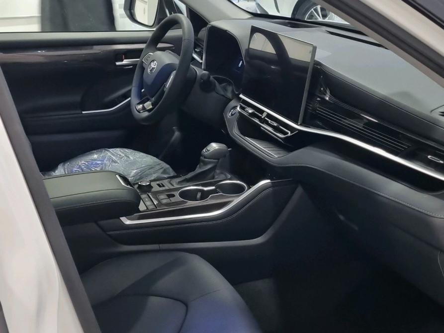 Toyota Highlander IV (XU70) Омск  - изображение 13