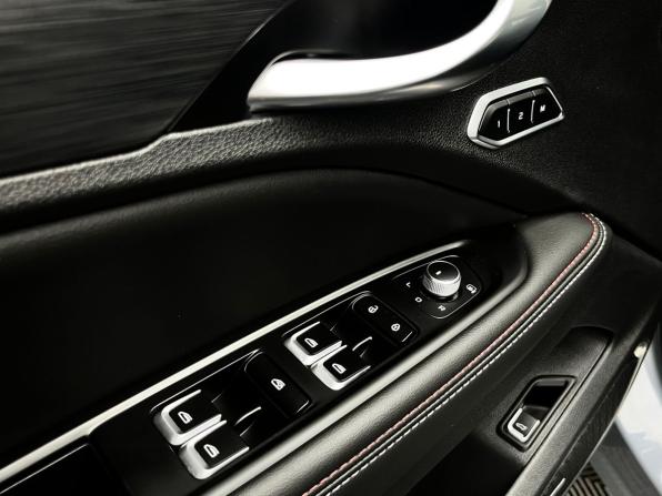 Geely Tugella I Рестайлинг с пробегом 2024 года, цена 3 475 000 рублей, 4834 км, внедорожник, Автокод Объявления