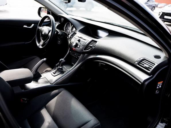 Honda Accord VIII с пробегом 2011 года, цена 1 380 000 рублей, 183575 км, седан, Автокод Объявления