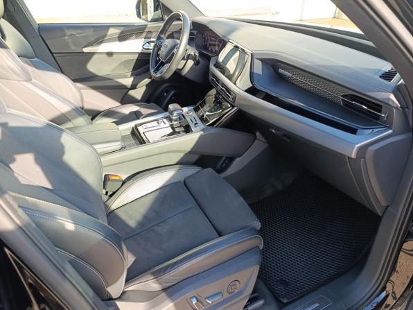 Audi Q6 с пробегом 2023 года, цена 5 990 000 рублей, 69700 км, внедорожник, Автокод Объявления
