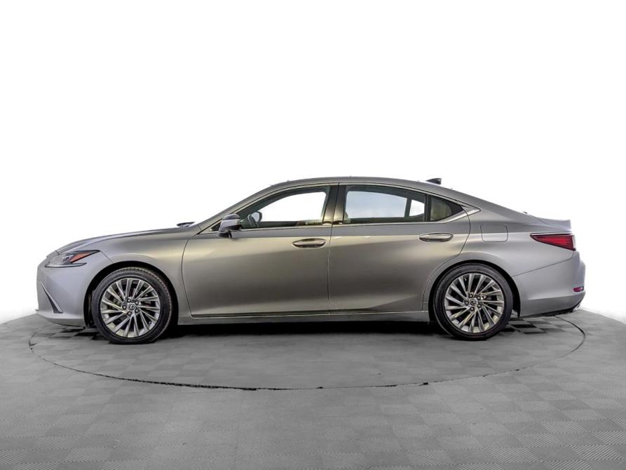 Lexus ES VII Москва  - изображение 8