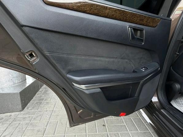 Mercedes-Benz E-Класс IV (W212 S212 C207) Рестайлинг с пробегом 2013 года, цена 1 960 777 рублей, 237813 км, седан, Автокод Объявления