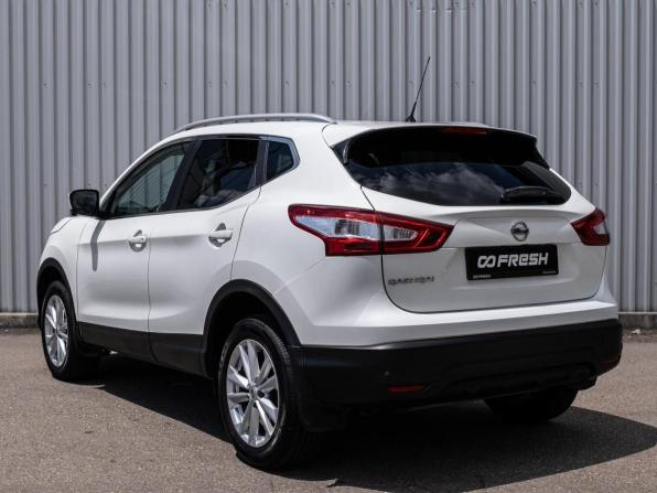 Nissan Qashqai II с пробегом 2015 года, цена 1 675 000 рублей, 119717 км, внедорожник, Автокод Объявления