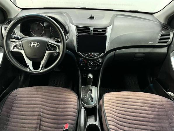 Hyundai Solaris I с пробегом 2014 года, цена 869 900 рублей, 244444 км, седан, Автокод Объявления