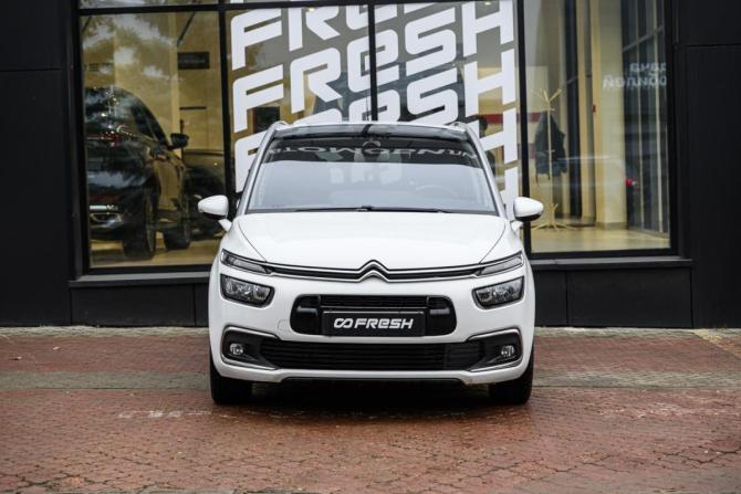 Citroen C4 Picasso II Рестайлинг с пробегом 2017 года, цена 1 450 000 рублей, 123794 км, компактвэн, Автокод Объявления