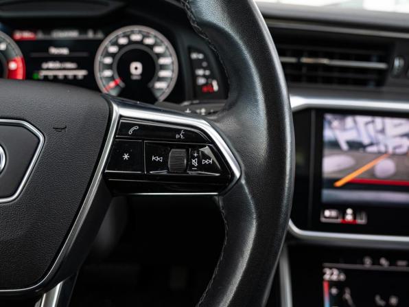 Audi A6 V (C8) с пробегом 2021 года, цена 4 205 000 рублей, 81011 км, седан, Автокод Объявления
