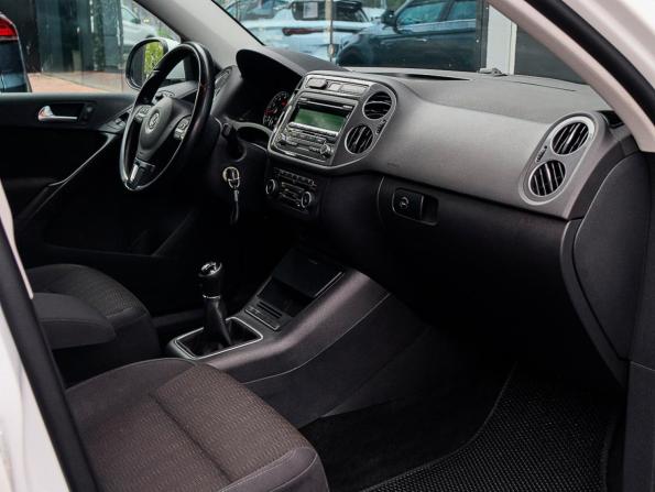 Volkswagen Tiguan I Рестайлинг с пробегом 2014 года, цена 1 095 000 рублей, 184600 км, внедорожник, Автокод Объявления