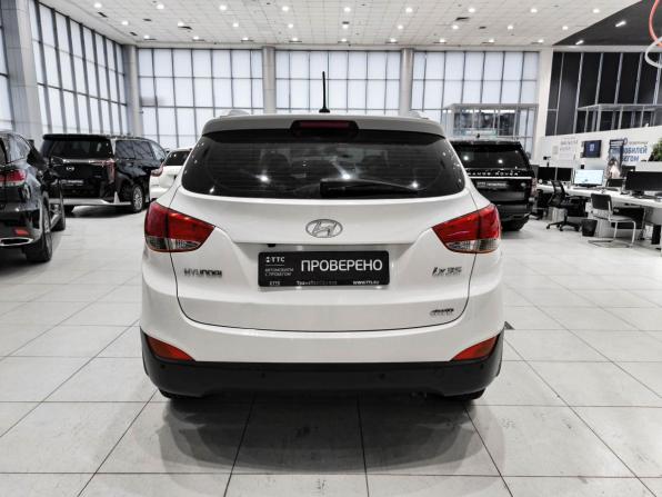Hyundai ix35 I с пробегом 2012 года, цена 920 000 рублей, 298372 км, внедорожник, Автокод Объявления