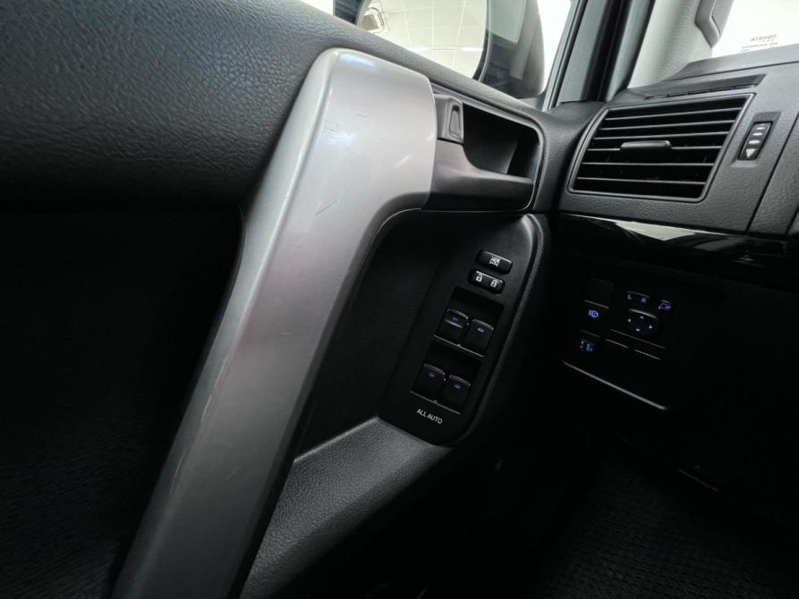 Toyota Land Cruiser Prado 150 Series Рестайлинг 2 Волгоград  - изображение 27