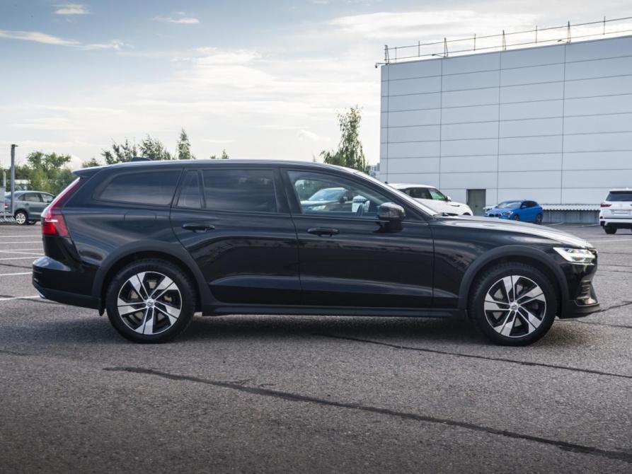 Volvo V60 Cross Country II Москва  - изображение 4