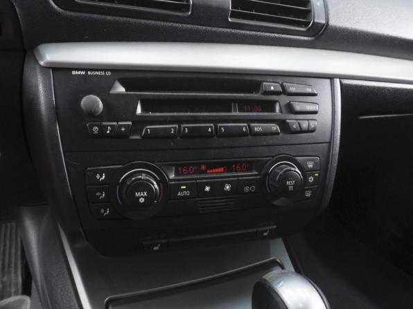 BMW 1 серии I (E81/E82/E87/E88) с пробегом 2005 года, цена 799 000 рублей, 259989 км, хэтчбек, Автокод Объявления