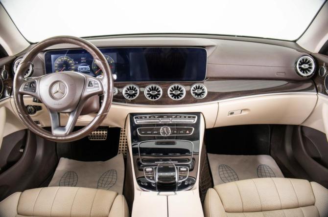 Mercedes-Benz E-Класс V (W213 S213 C238) с пробегом 2017 года, цена 3 549 000 рублей, 231700 км, купе-хардтоп, Автокод Объявления