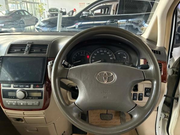 Toyota Ipsum II (M20) с пробегом 2003 года, цена 789 000 рублей, 225000 км, минивэн, Автокод Объявления