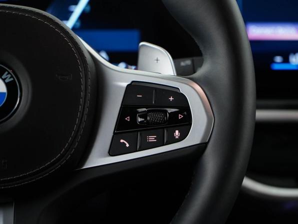 BMW X5 IV (G05/G18) Рестайлинг с пробегом 2023 года, цена 12 555 434 рубля, 17902 км, внедорожник, Автокод Объявления