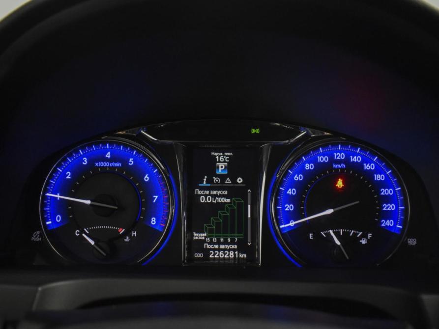 Toyota Camry VII (XV50) Рестайлинг 2 Санкт-Петербург  - изображение 19