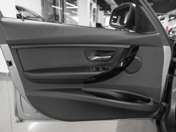 BMW 3 серии VI (F3x) Рестайлинг с пробегом 2017 года, цена 2 140 000 рублей, 103319 км, седан, Автокод Объявления